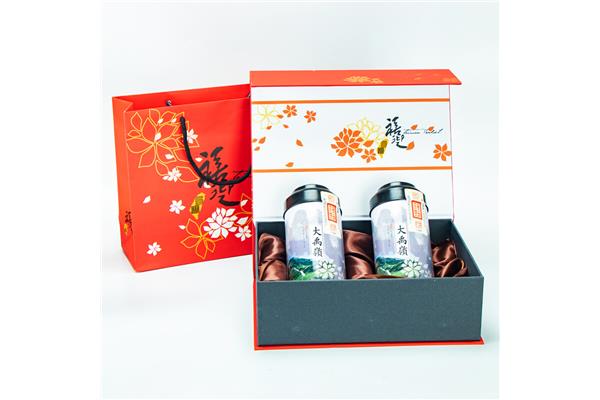 經典臺灣茶葉禮盒包裝