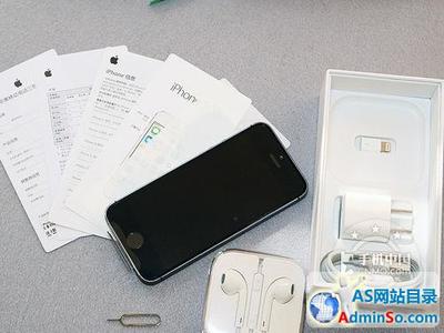 從外包裝上看蘋果5s顏色