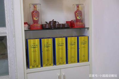 白酒放酒柜要拆包裝嗎