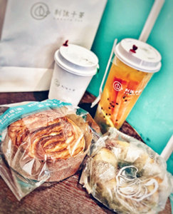 奶茶加盟店包裝修嗎