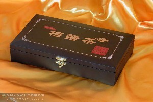 聚隆包裝雕刻容器包裝盒