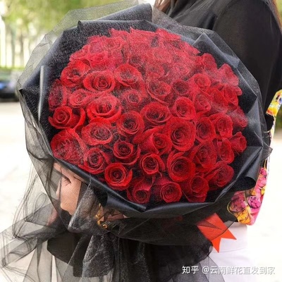 黑色紙包裝玫瑰花