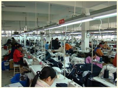 淄博服裝包裝工人