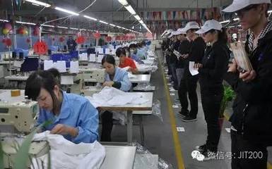 淄博服裝包裝工人