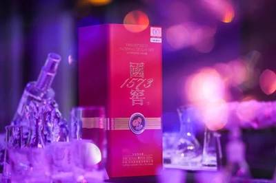 國窖1573紅爵包裝